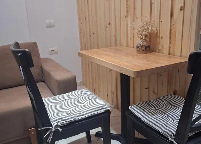 Cozy In Center Apartament